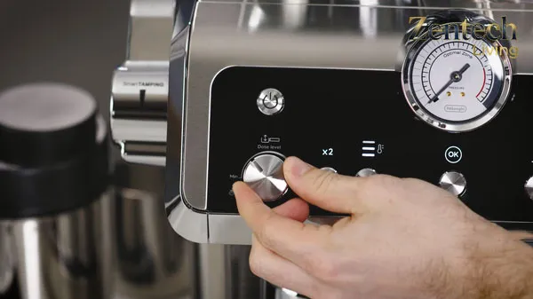 Máy pha cà phê Delonghi EC9355.M