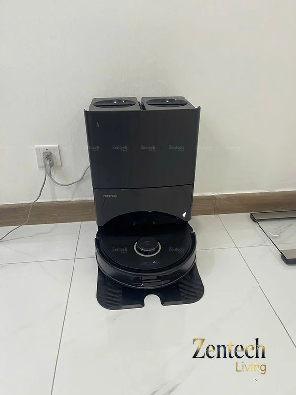 Robot hút bụi lau nhà Roborock Qrevo C Pro 3